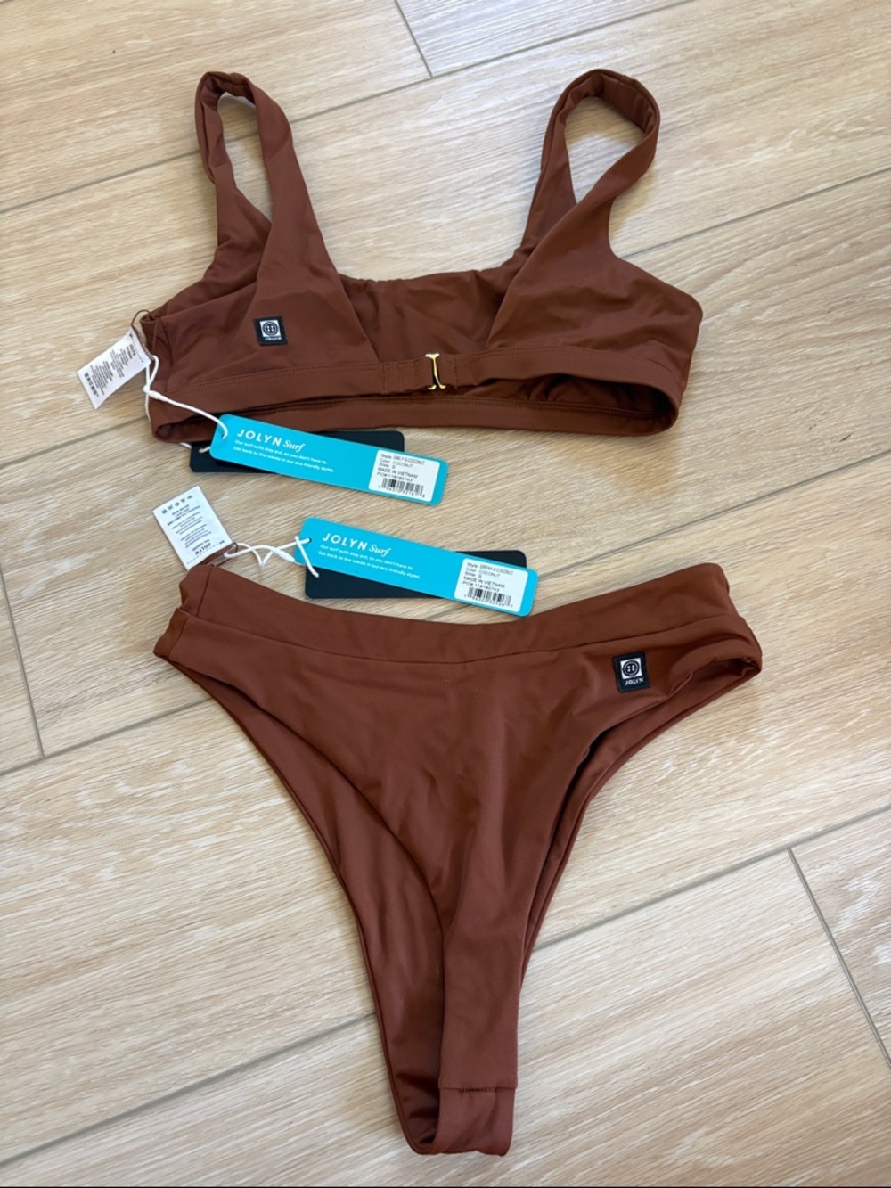 Jolyn emily top and sirens bottom coconut - Picture 2 of 5